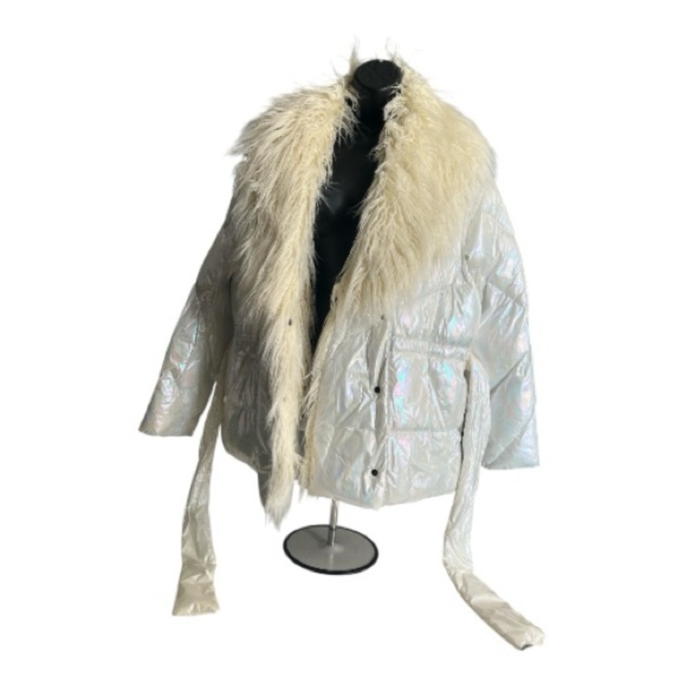 Iridescent White Fur Collar Jacket - Picture 5 of 8
